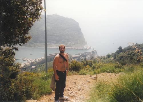 paul_hiking_cinque_terra.jpg