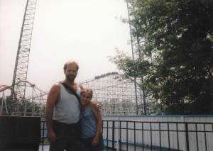 paul_tara_cedar_point.jpg