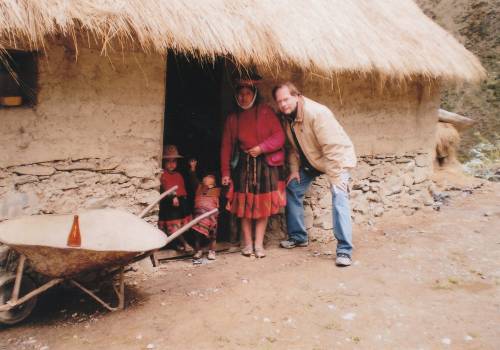 peru_mountain_family.jpg